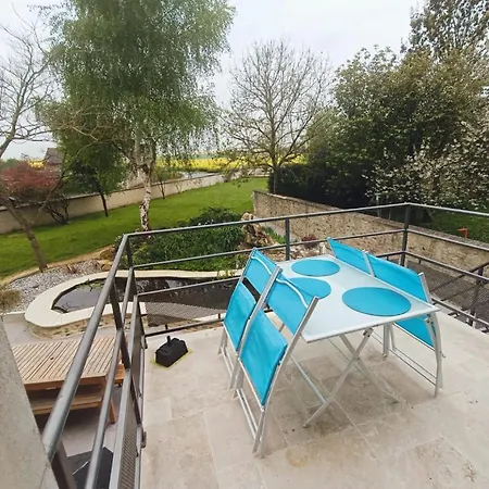 Charming House Between Land & Sea Prázdninový dům