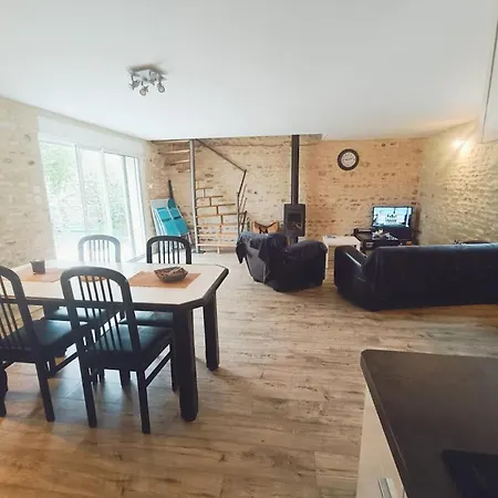 Prázdninový dům Charming House Between Land & Sea Barbery (Calvados)